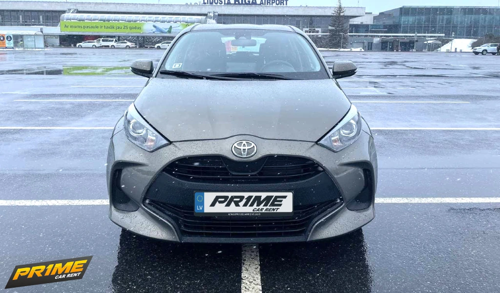 Car Rental of Toyota Yaris in Riga4