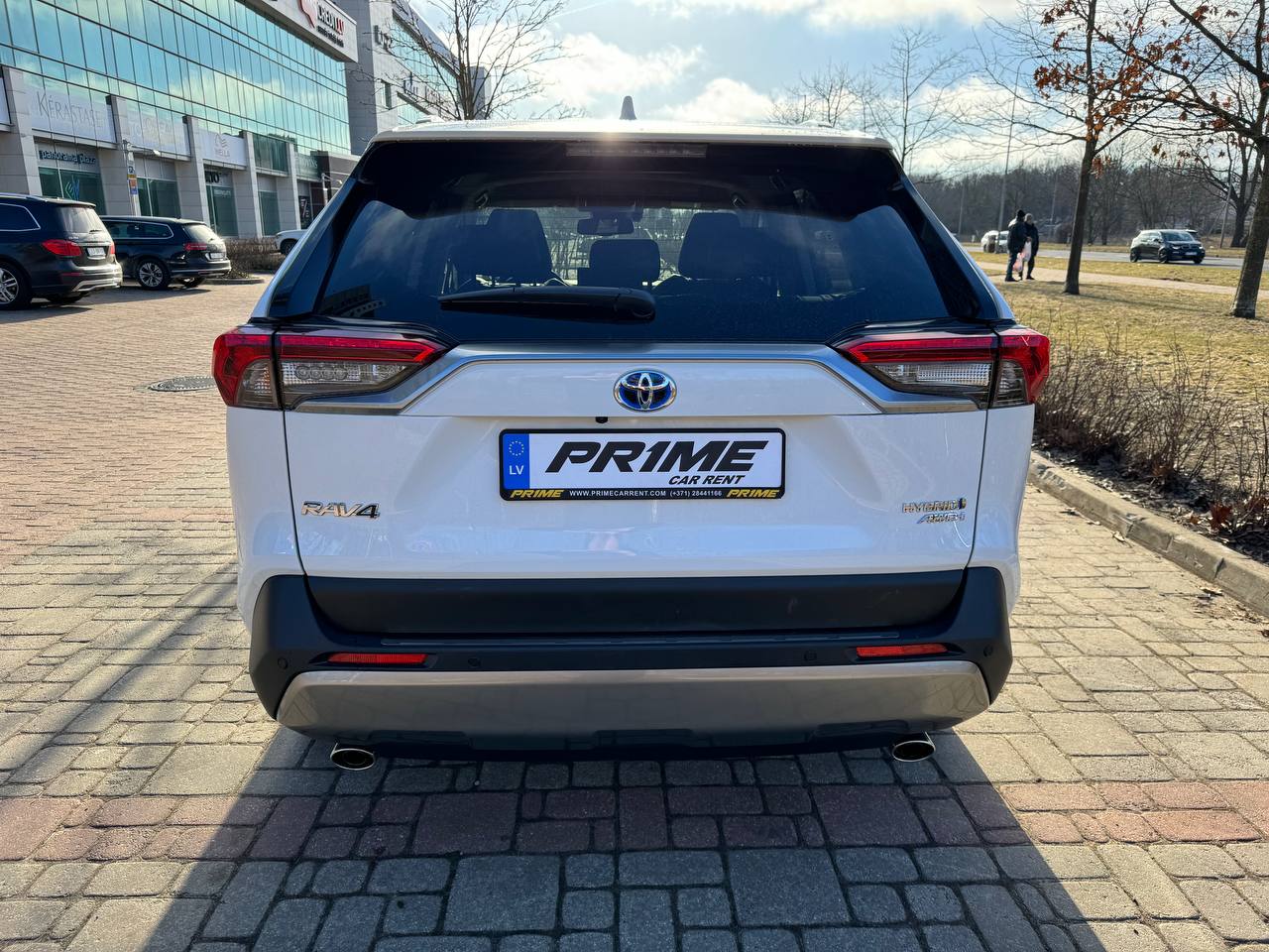 ilgtermina-noma-toyota-rav4-hybrid-suv-2-5-hybrid-dynamic-force2